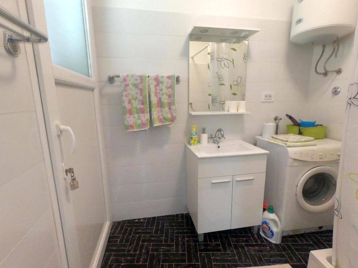 Apartment Dinka Башка Экстерьер фото