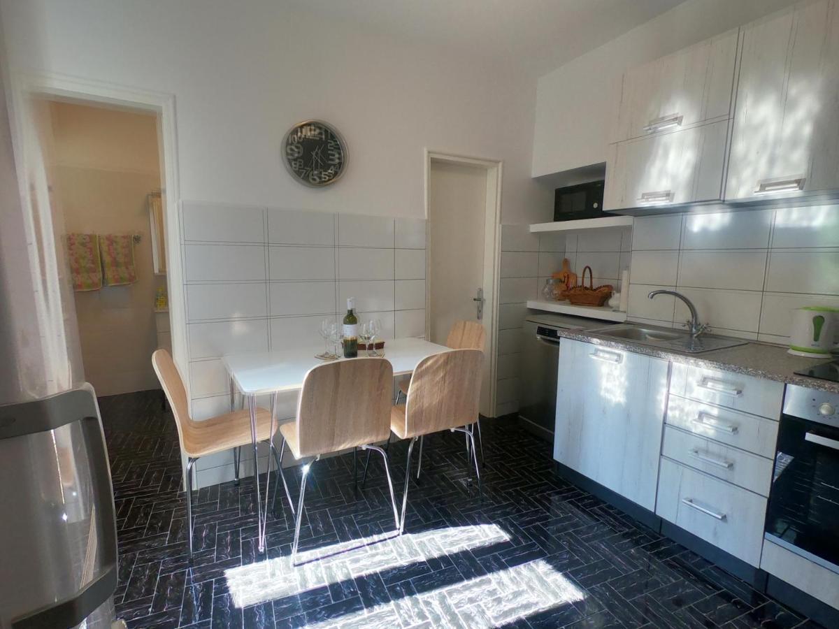 Apartment Dinka Башка Экстерьер фото